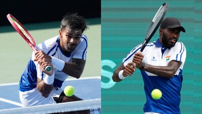 Sumit Nagal (left) and Dhakshineswar Suresh. (AP Photo)