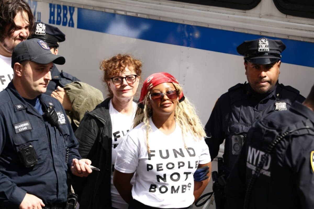 'Stop Arming Israel': Hollywood Stars Among 100+ Arrested In Anti-Netanyahu Protest In New York