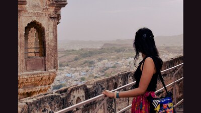She can earn up to Rs 2.5 lakh in commission from a single trip. (Representative Image/Pexels)