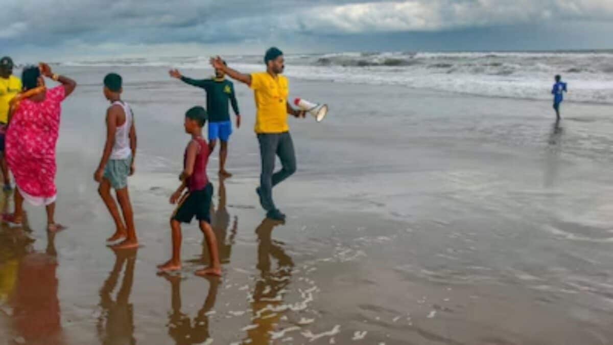 Schools Shut, Over 8,000 People Evacuated: Deep Depression Triggers Heavy Rain In Odisha, Andhra Pradesh