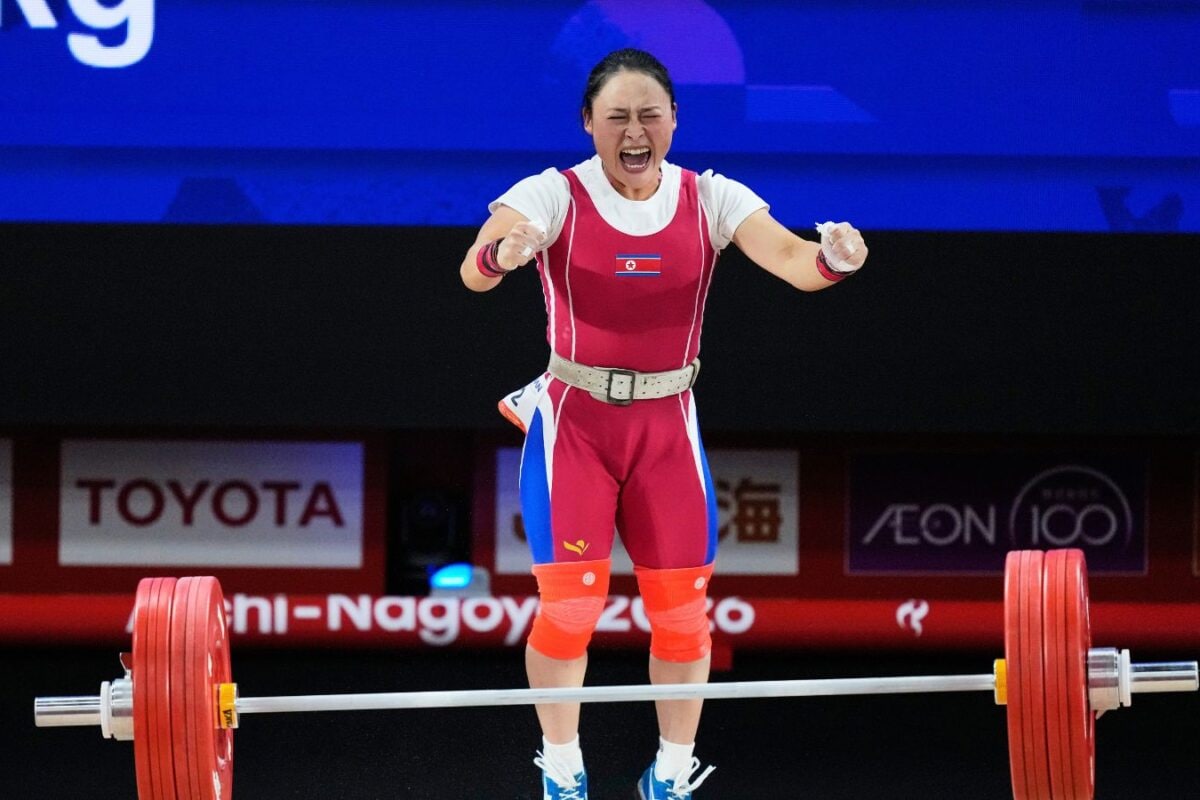 North Korean Weightlifter Sets Three World Records To Win Historic Asian Games Gold