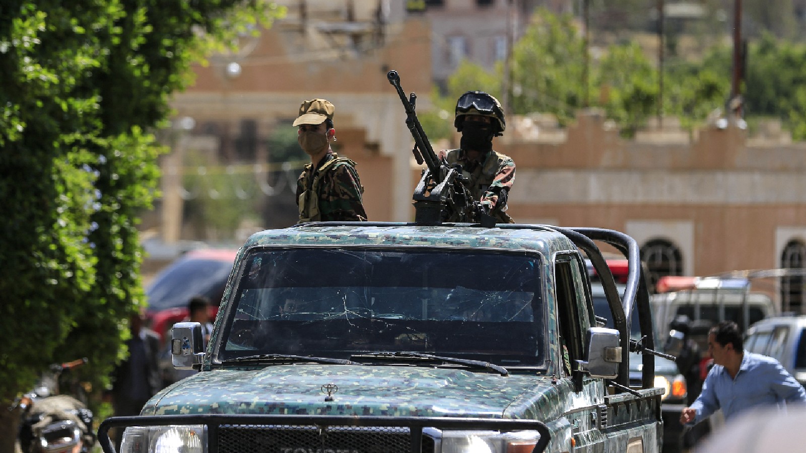 Saudi-Backed Yemeni Forces Strike Houthis In Bid To Recapture Red Sea Port City Of Mocha
