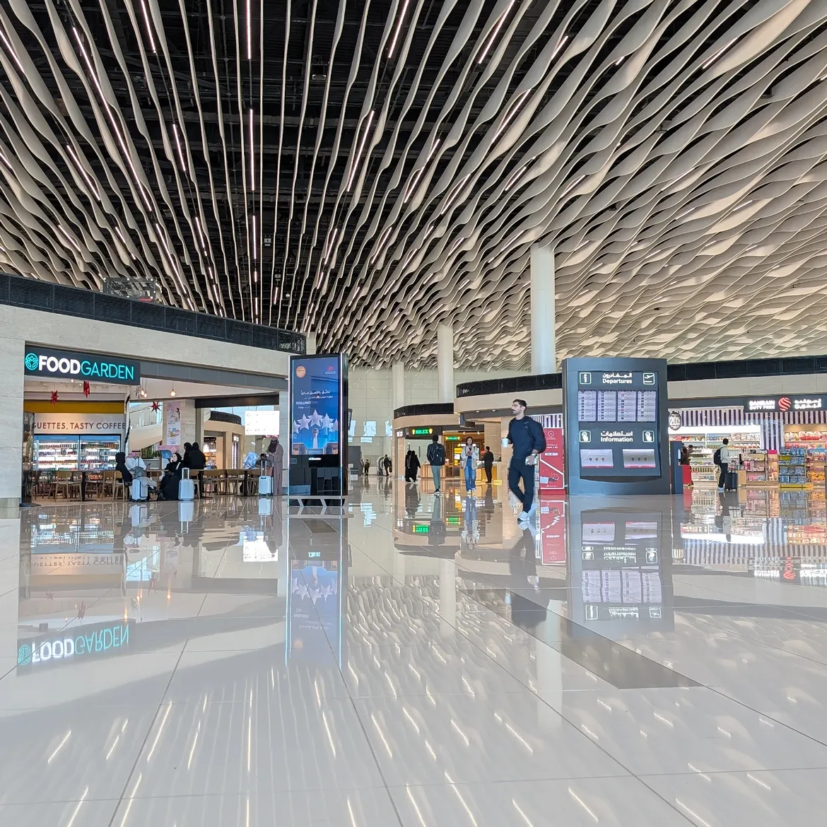 Bahrain International Airport, BahrainBahrain International Airport is the highest-ranked Middle Eastern airport on the list. Its modern terminal features clean and contemporary washrooms with well-maintained fixtures. Its fifth-place ranking also highlights the growing focus on passenger comfort and cleanliness at airports in the Gulf region.