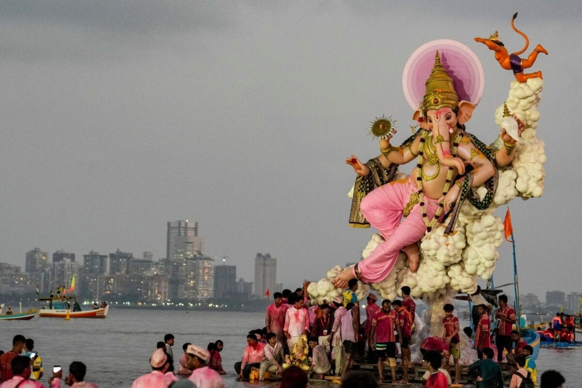 Mumbai Ganesh Visarjan 2026: 5,715 Idols Immersed On Anant Chaturdashi