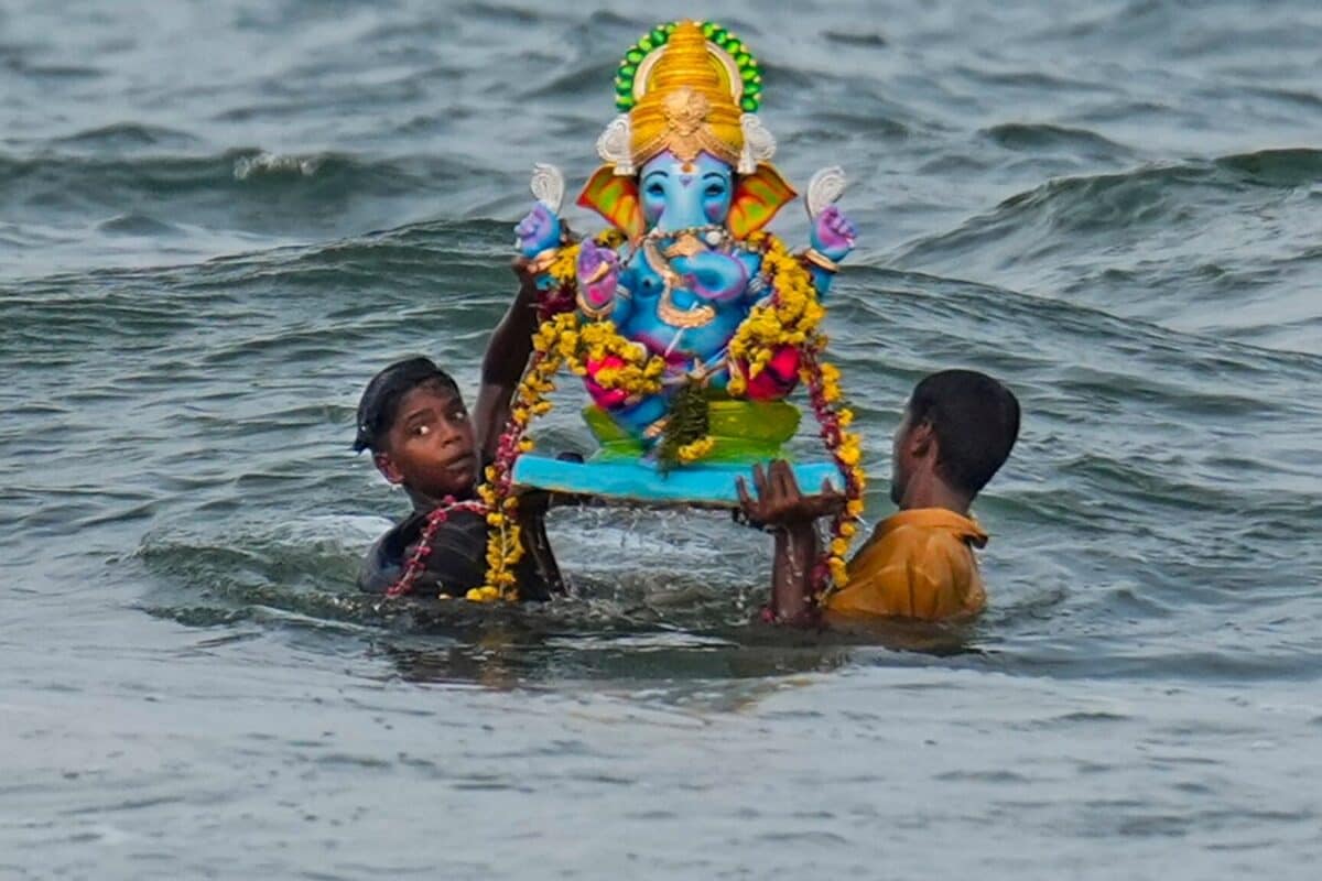 Ganesh Visarjan 2026: When To Immerse Ganpati Bappa On 5th Day? Check Muhurat, Timings