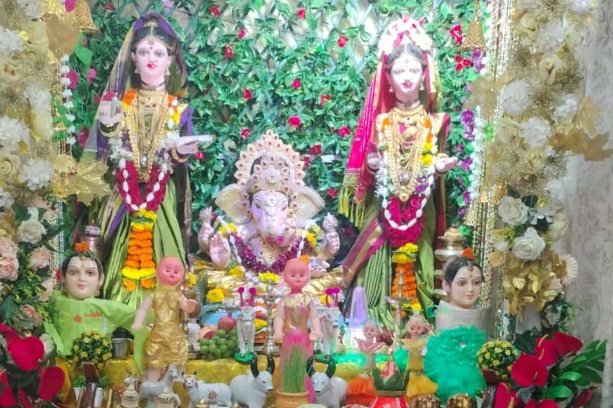 Gauri Visarjan 2026: Date, Muhurat, Time, Moola Nakshatra And Rituals