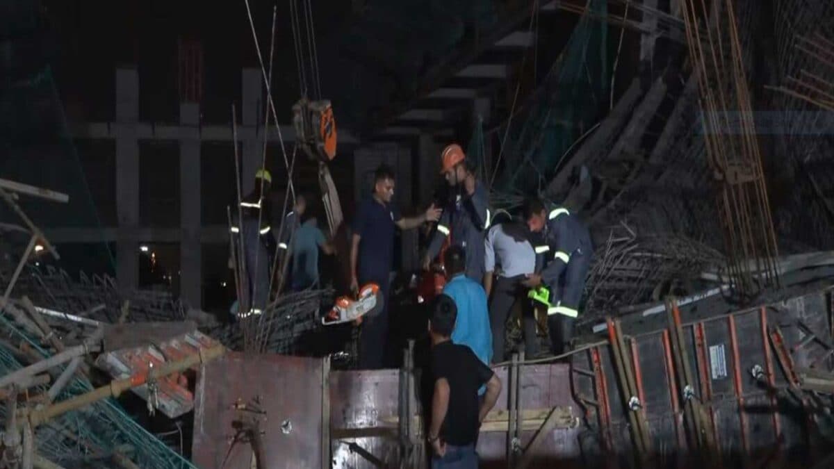 15 Workers Rescued After Gandhinagar Construction Slab Collapse