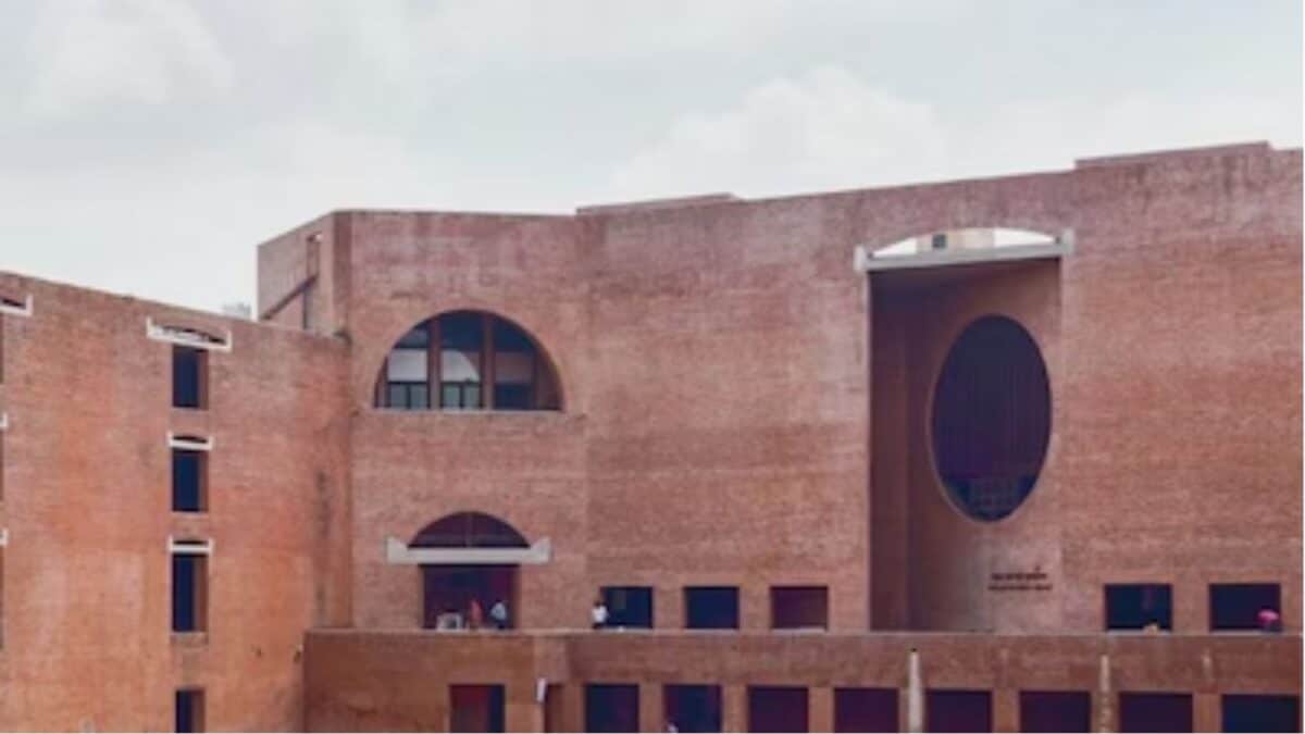 IIM Ahmedabad Records Highest-Ever International Placement Offer At Rs 2.31 Crore