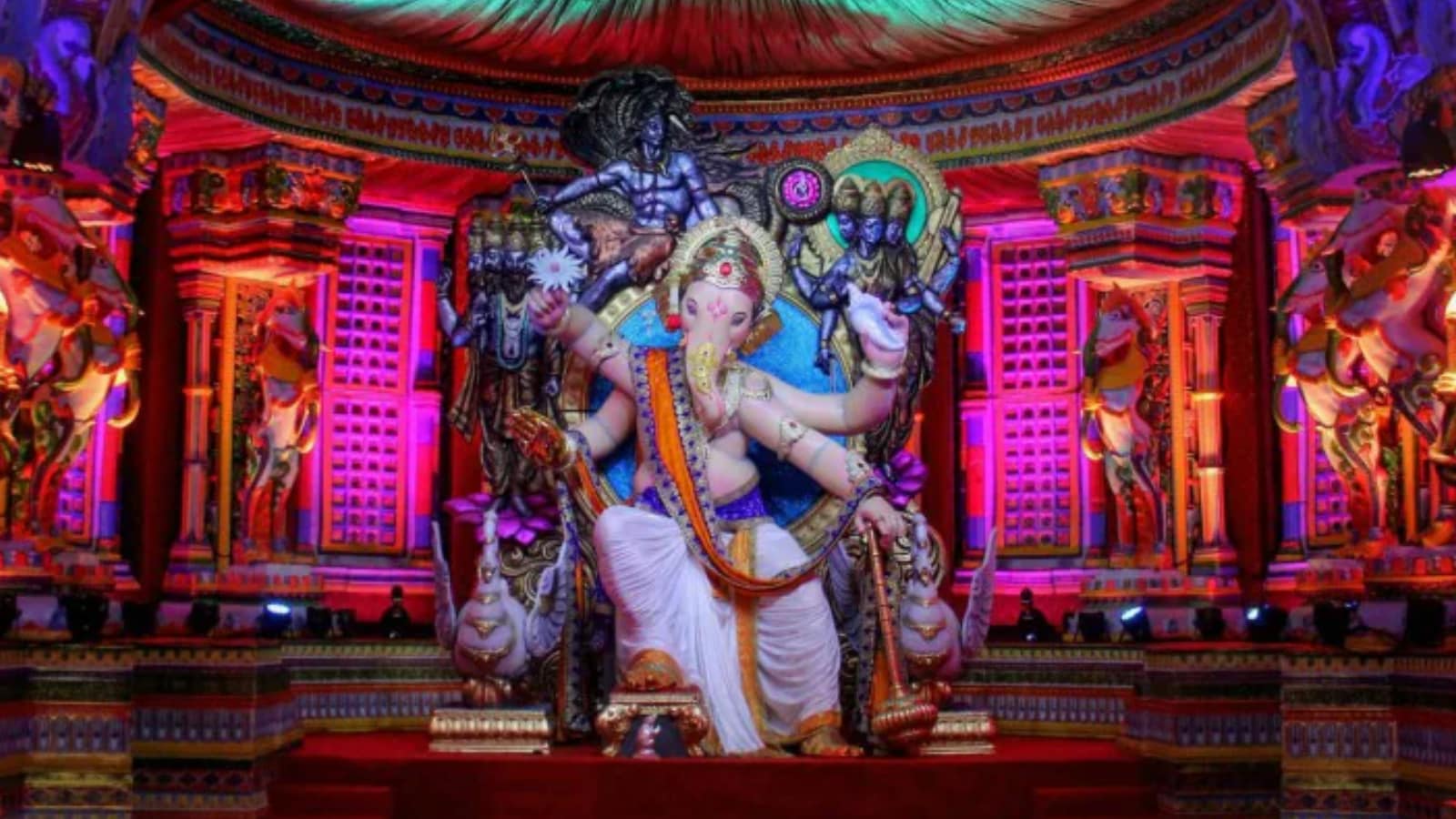 Lalbaugcha Raja Vs Mumbaicha Raja Vs GSB: What Makes Mumbai’s Famous Ganpatis Unique? 23 mumbaicha Raja lalbaug Ganpati 2026 09 f6c8f7418ebd067611b243dee27abf9b