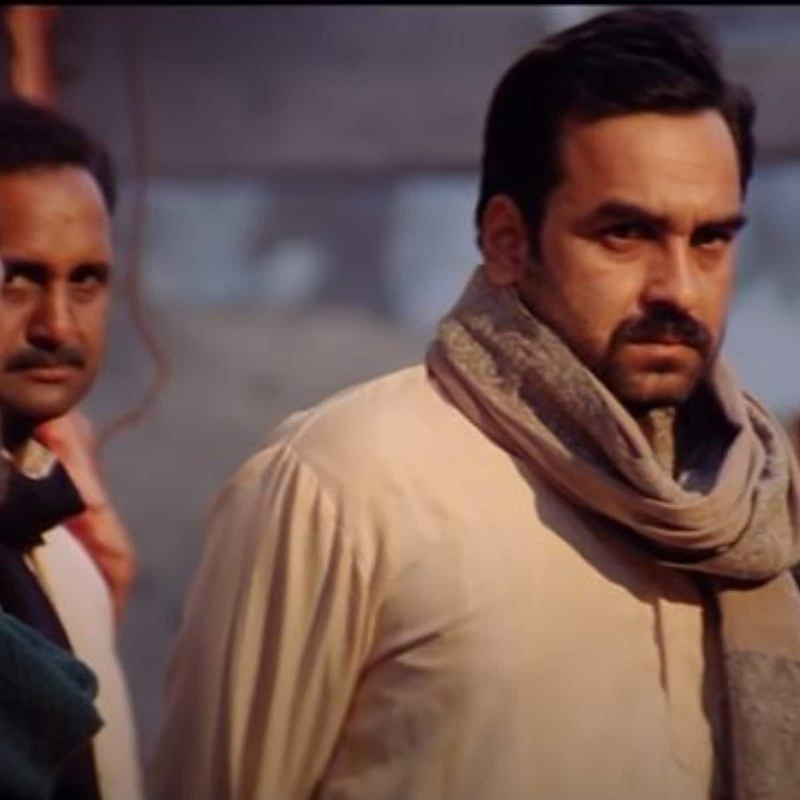 Gangs of Wasseypur (2012): As Sultan Qureshi, a ruthless butcher turned hitman, Pankaj Tripathi delivered his breakthrough performance. His menacing presence, icy delivery, and understated intensity added a chilling layer of realism to Anurag Kashyap’s gritty, landmark crime saga. Gangs of Wasseypur (2012): As Sultan Qureshi, a ruthless butcher turned hitman, Pankaj Tripathi delivered his breakthrough performance. His menacing presence, icy delivery, and understated intensity added a chilling layer of realism to Anurag Kashyap’s gritty, landmark crime saga.
