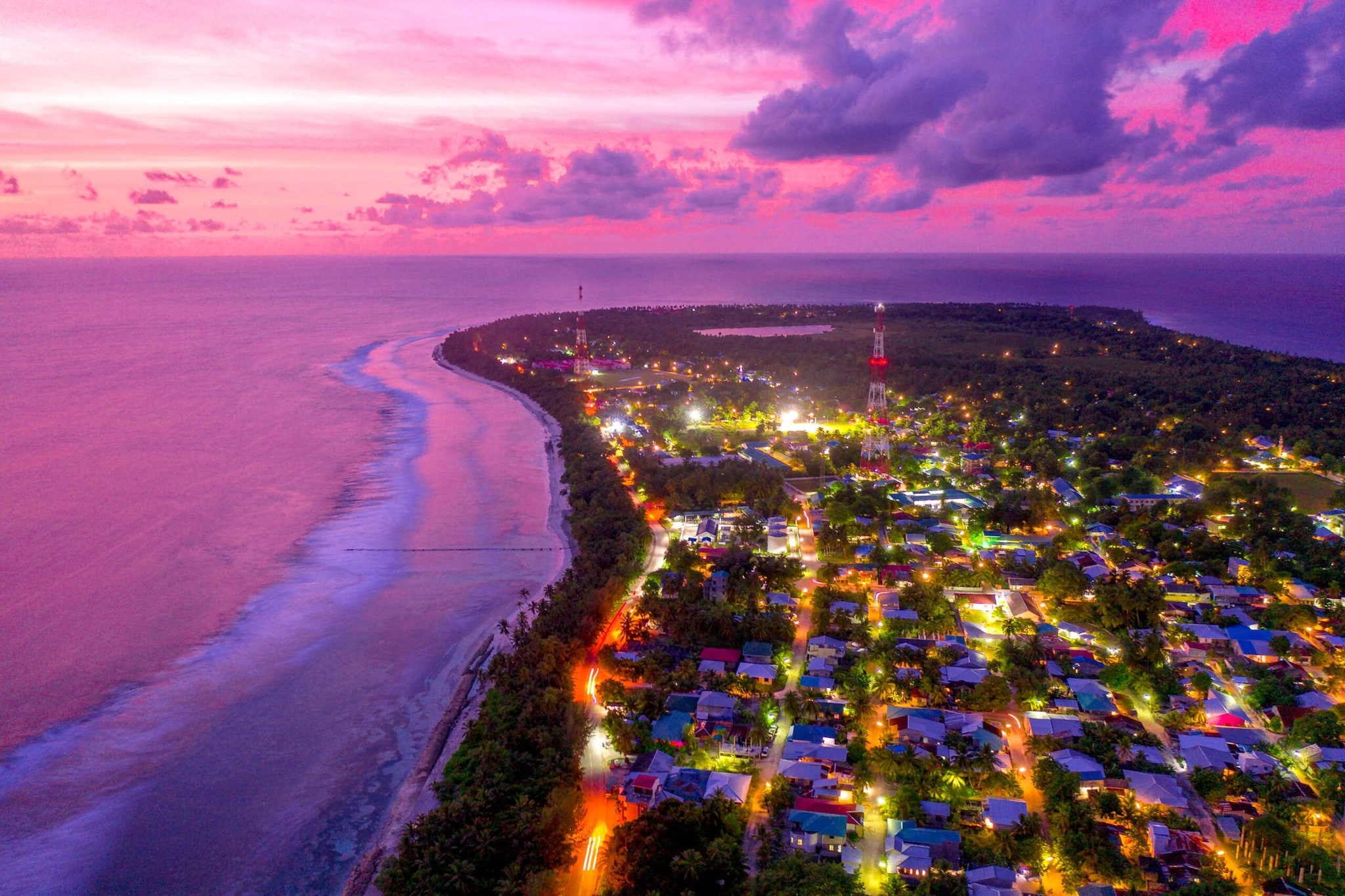 Another interesting fact is that Nauru has no major urban centre in the way countries such as India or France do. Its government and population centres are spread across the island's districts. Another interesting fact is that Nauru has no major urban centre in the way countries such as India or France do. Its government and population centres are spread across the island's districts.