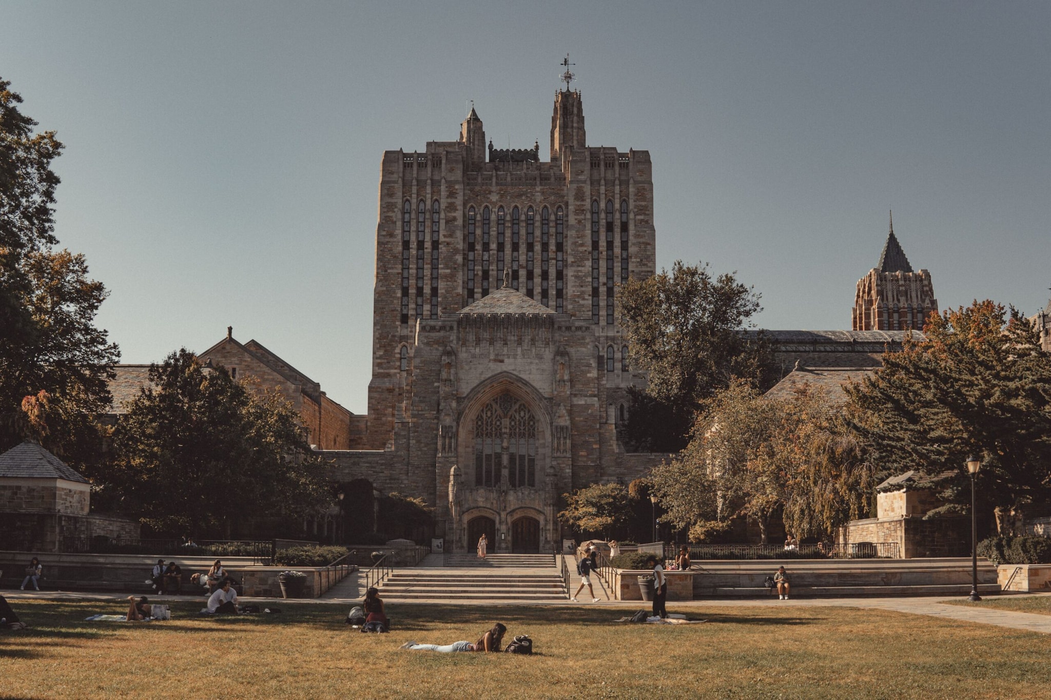 9. Yale University — USYale also ranks joint ninth, moving up from 10th place in the previous edition. Its rise means the university returns to the top 10 while sharing the ninth position with UC Berkeley. 9. Yale University — USYale also ranks joint ninth, moving up from 10th place in the previous edition. Its rise means the university returns to the top 10 while sharing the ninth position with UC Berkeley.