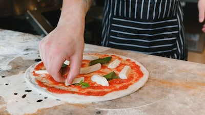 Mumbai Weekends: Pizza Omakase, Macadamia Fest & Bhajan Jamming!