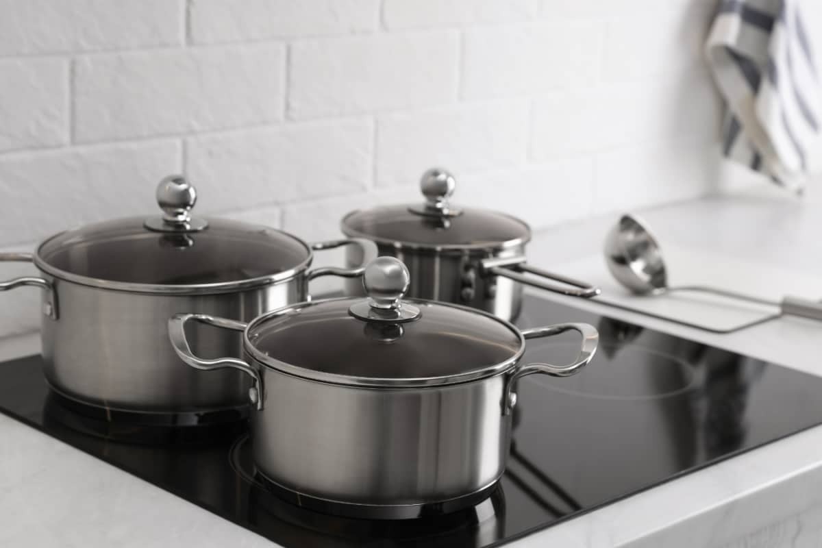 Best Non-Stick Cookware Sets Under Rs 2,000 For Low-Oil cooking