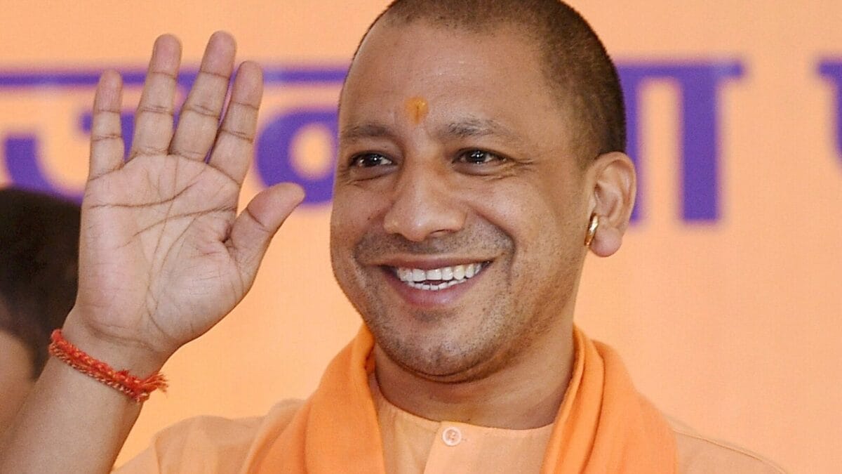 Yogi Govt Reaches 22.62 Lakh More Paddy Farmers Than SP Govt In Uttar Pradesh