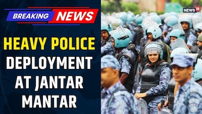 Delhi Police Detains 400 Protesters and Fortifies Jantar Mantar