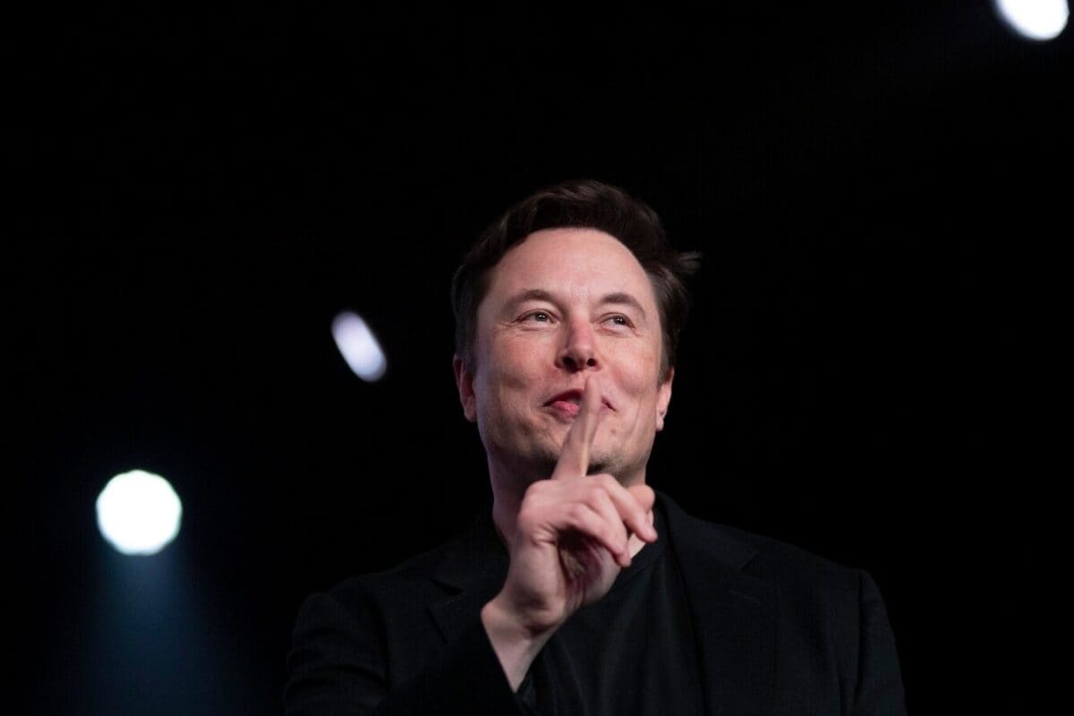 The Volatility Trap: Why Elon Musk’s X Rants Over Starlink Prove He Can’t Be Trusted