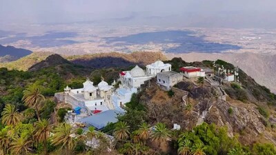 Beyond Amer And Mehrangarh: 7 Offbeat Rajasthan Forts To Explore This Winter