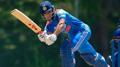 Anvay Dravid plays unbeaten knock of 85 runs from 41 balls for Karnataka in Vinoo Mankad Trophy. (Picture Credit: SLC)