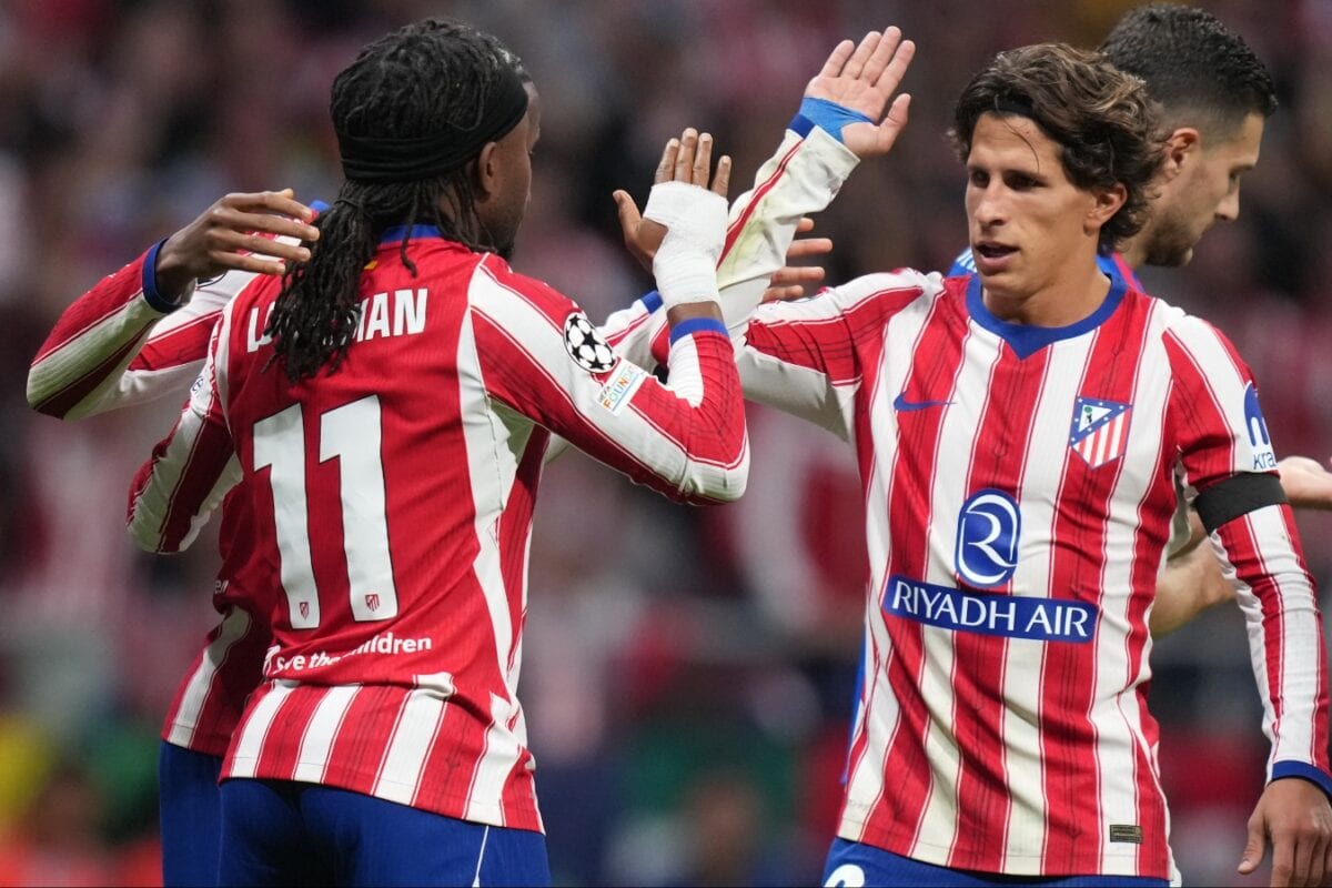Atletico Madrid Open Champions League Account With 2-0 Win Over 10-Man Manchester United