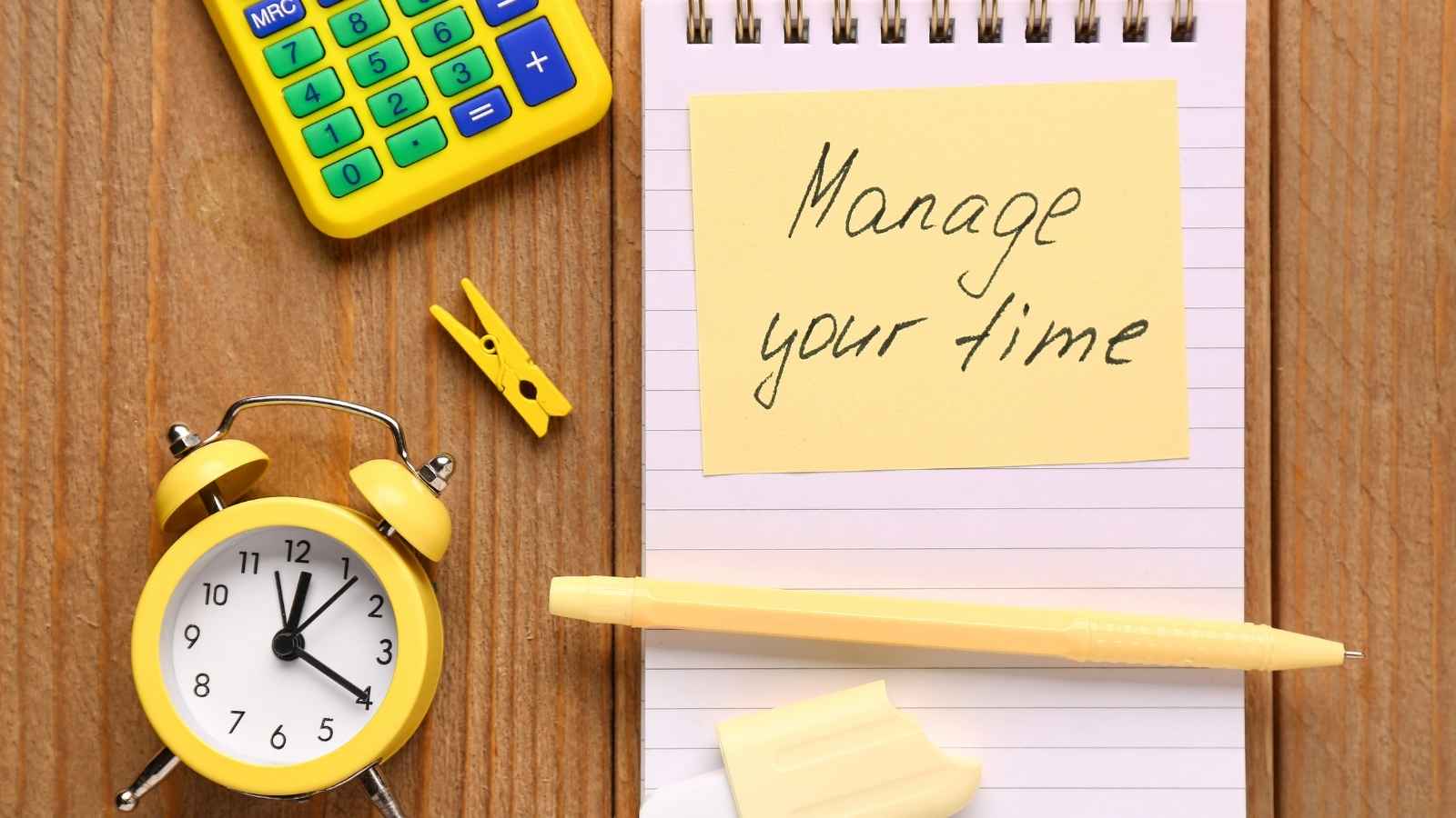 Sitting endlessly in front of books often leads to burnout. Break your study hours into manageable blocks by studying with absolute focus for 25 minutes, followed by a short 5-minute break. Repeat this cycle four times before taking a longer, well-deserved rest. 