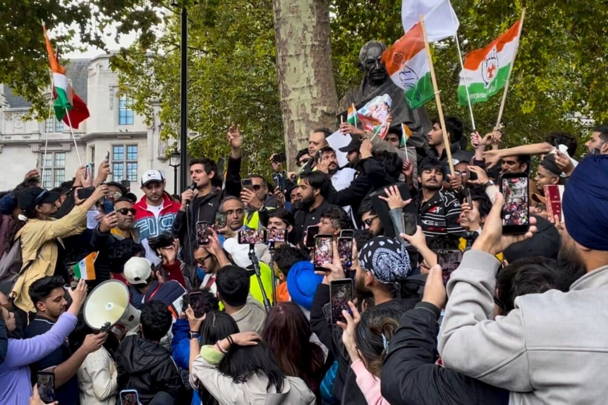 Pakistanis, Bangladeshis Outnumbered Indians: BJP Leader On Dhruv Rathee's London Protest | Exclusive