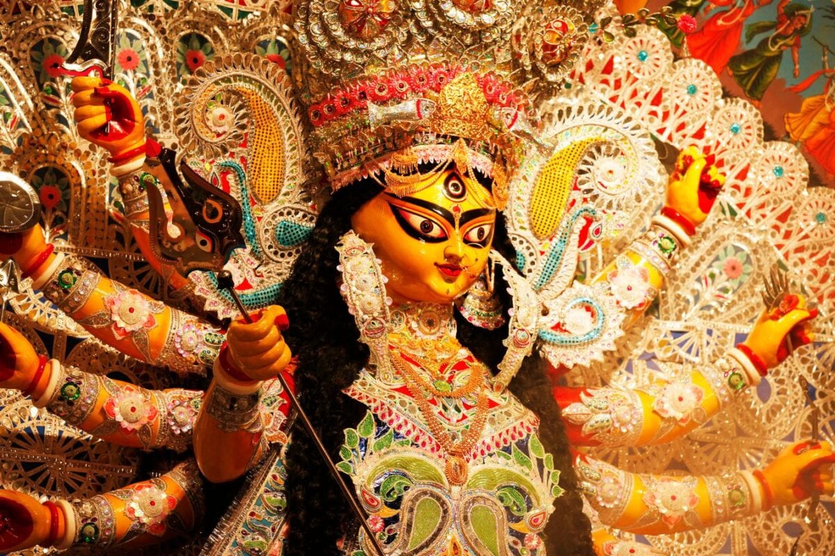 Navratri 2026 Specials: Best Restaurants Across India Offering Vrat-Friendly Thalis & Festive Deals