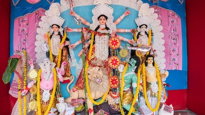 Explore 8 Famous Durga Puja Pandals Across Delhi-NCR This Festive Season
