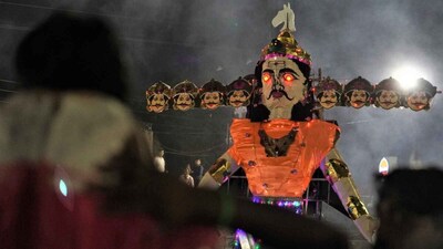 Confused about Dussehra 2026 date? (Image: Canva)