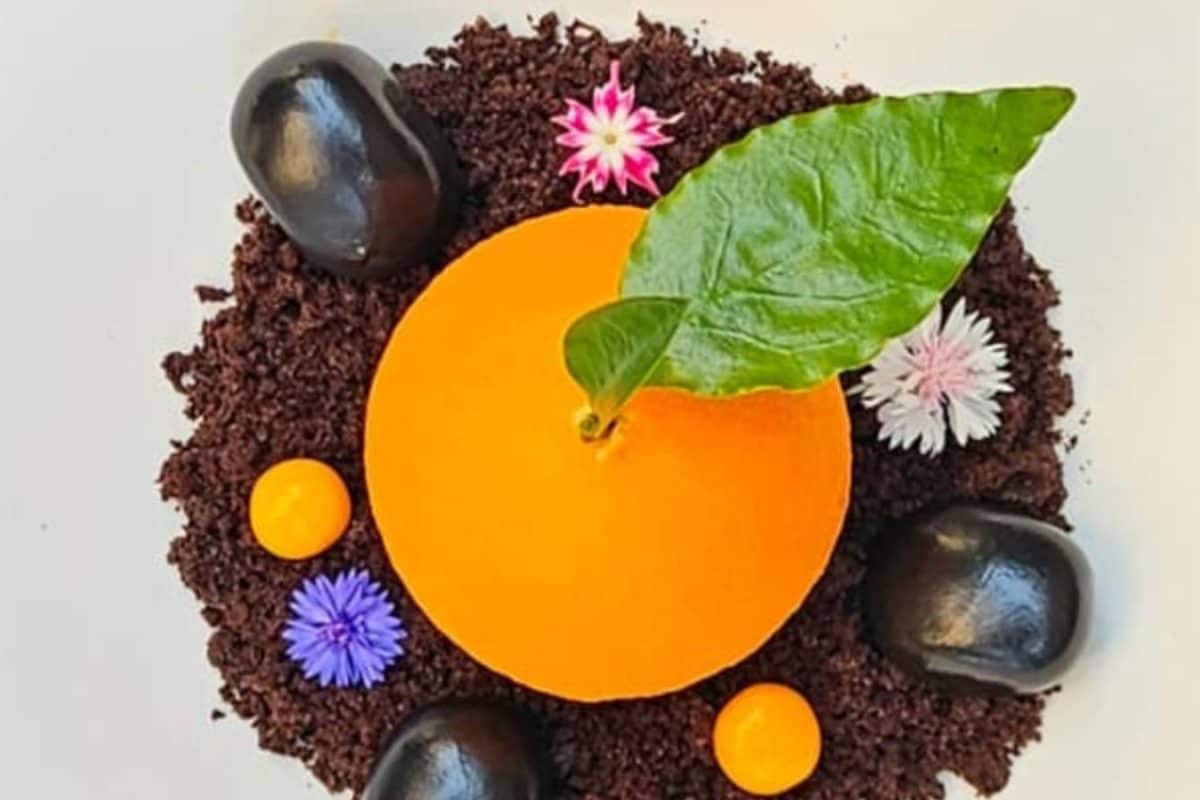 Halloween Special: Try This Elegant Dessert With Chocolate And Caramel