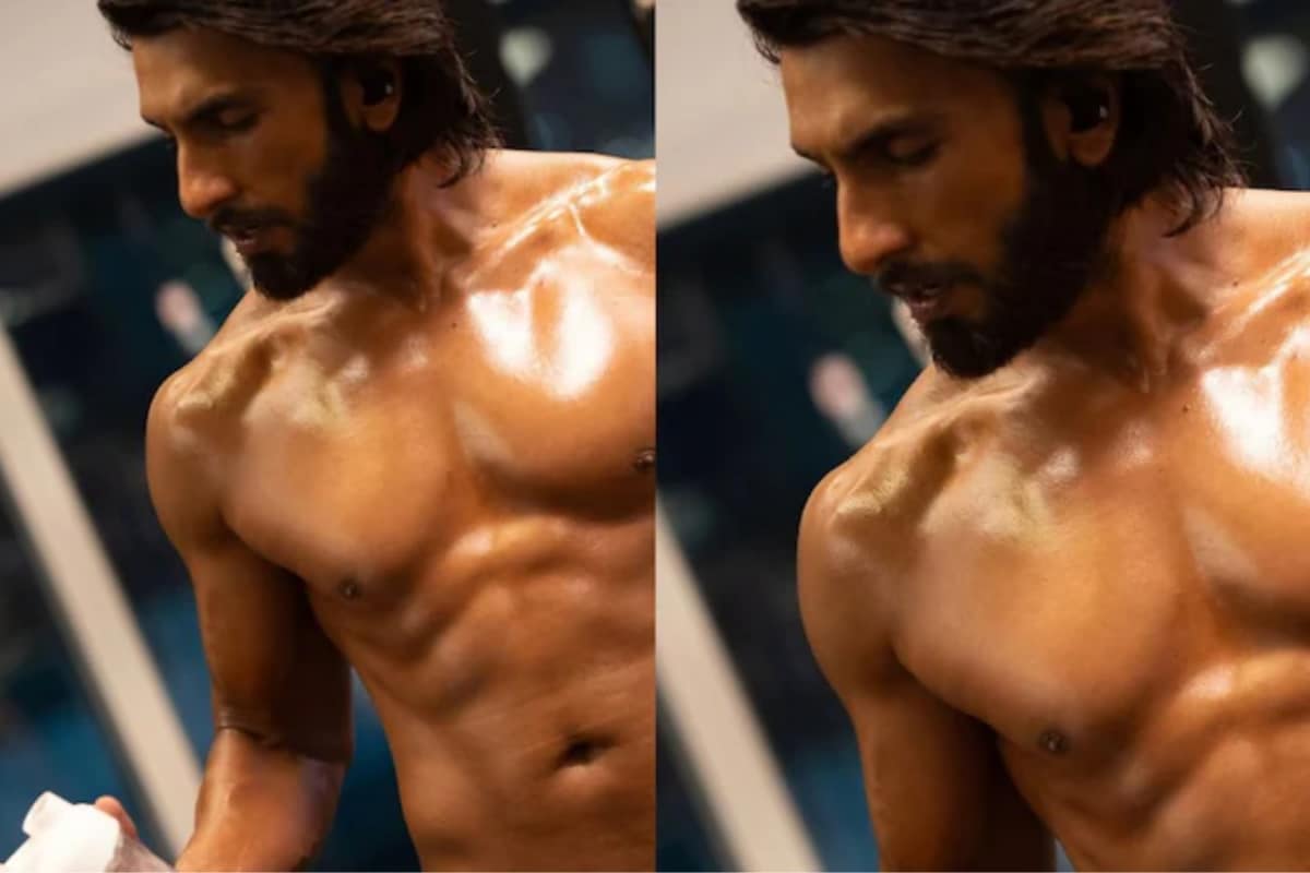 41 And Flexing: Ranveer Singh's Shirtless Pic Is Breaking The Internet