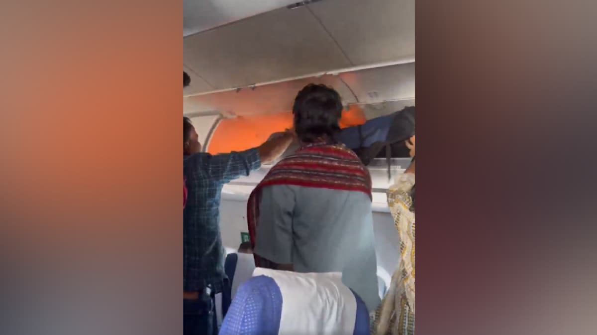 இண்டிகோ விமானத்தில் பவர் பேங்க் தீ விபத்து: ஹைதராபாத்தில் அவசர தரையிறக்கம்