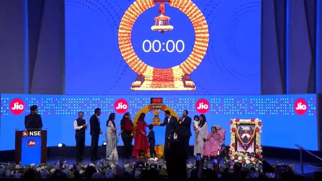 Jio Platforms Lists at 21.3% Premium After Record IPO