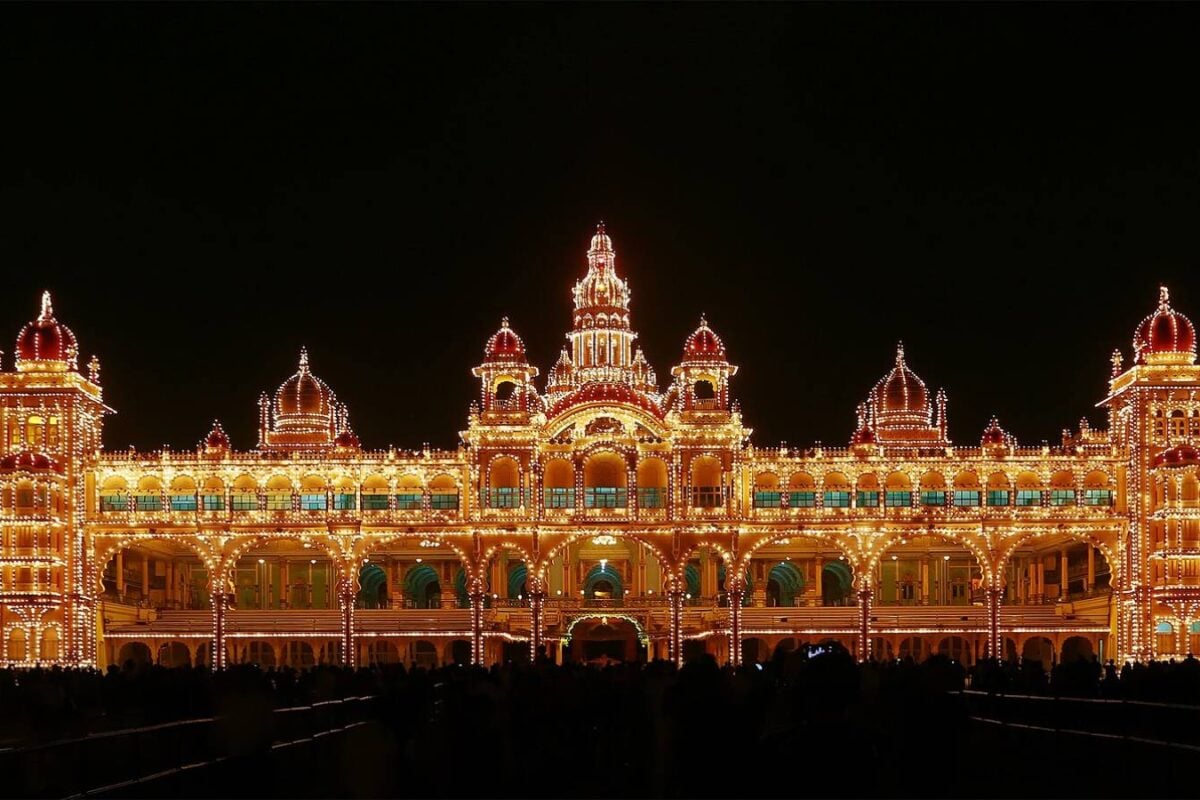 Dussehra 2026 Travel Guide: 7 Places To Experience India's Grand Celebrations