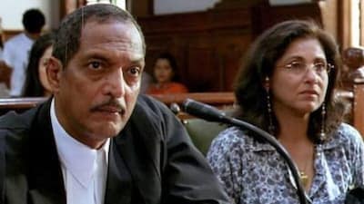 Dimple Kapadia recalls Nana Patekar asking her not to use glycerine during Tum Milo Toh Sahi.