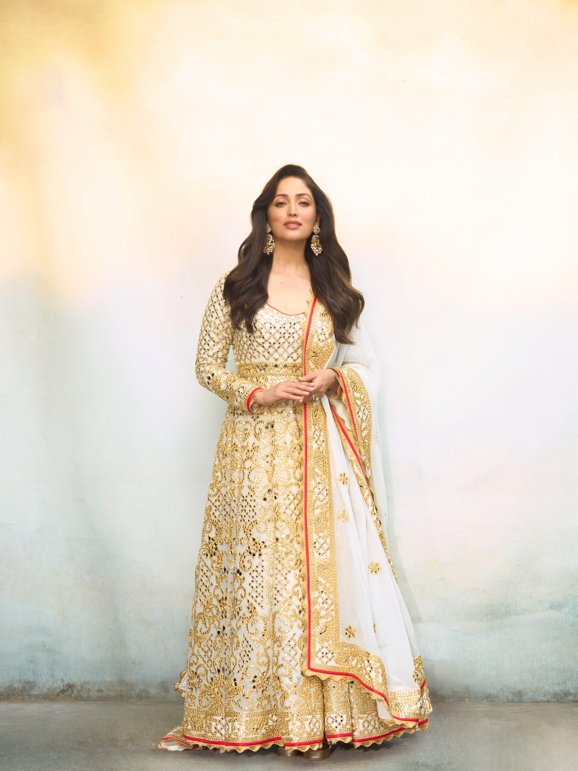 Navratri 2026: Celeb-Approved Ethnic Outfits For Inspiration