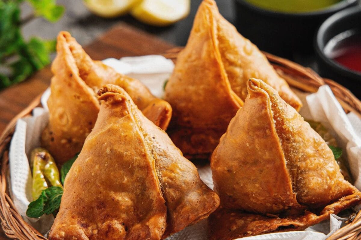Navratri 2026: 7 Foods To Avoid Overeating After Nine Days Of Fasting
