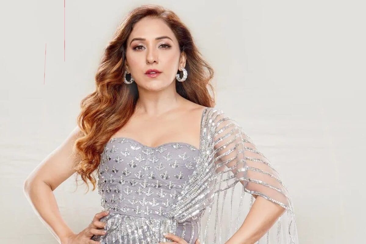 Neeti Mohan Talks Chori Chori’s ’90s Nostalgia: ‘We Were Just Feeling It And Vibing’ | Exclusive