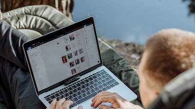 Man Says He’s Working From Home, But His Laptop Location Gets Him Fired From Company