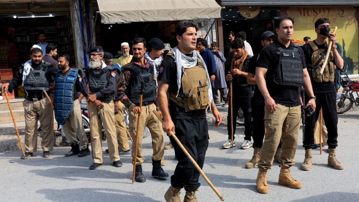 After Imposing Emergency In KP, Pakistan Plans Massive Crackdown On Afghan Nationals | Exclusive