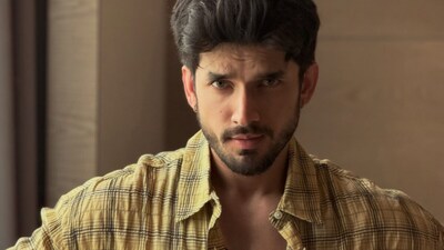 Paras Kalnawat returns to TV with Apsara. (Photo: Instagram)