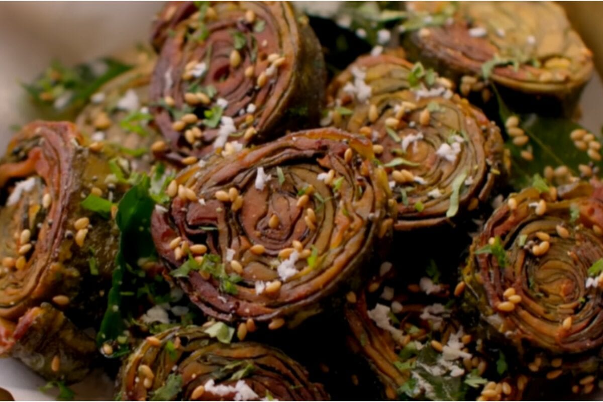 One Leaf, Many Names: How Patra, Alu Vadi and Pathrode Became India's Favourite Rolled-Up Snack