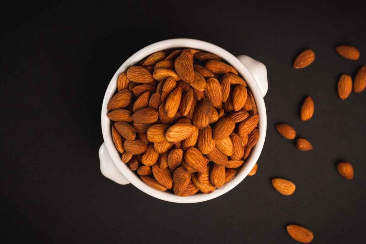 Winter Diet Guide: How Many Almonds Should You Really Eat Each Day?
