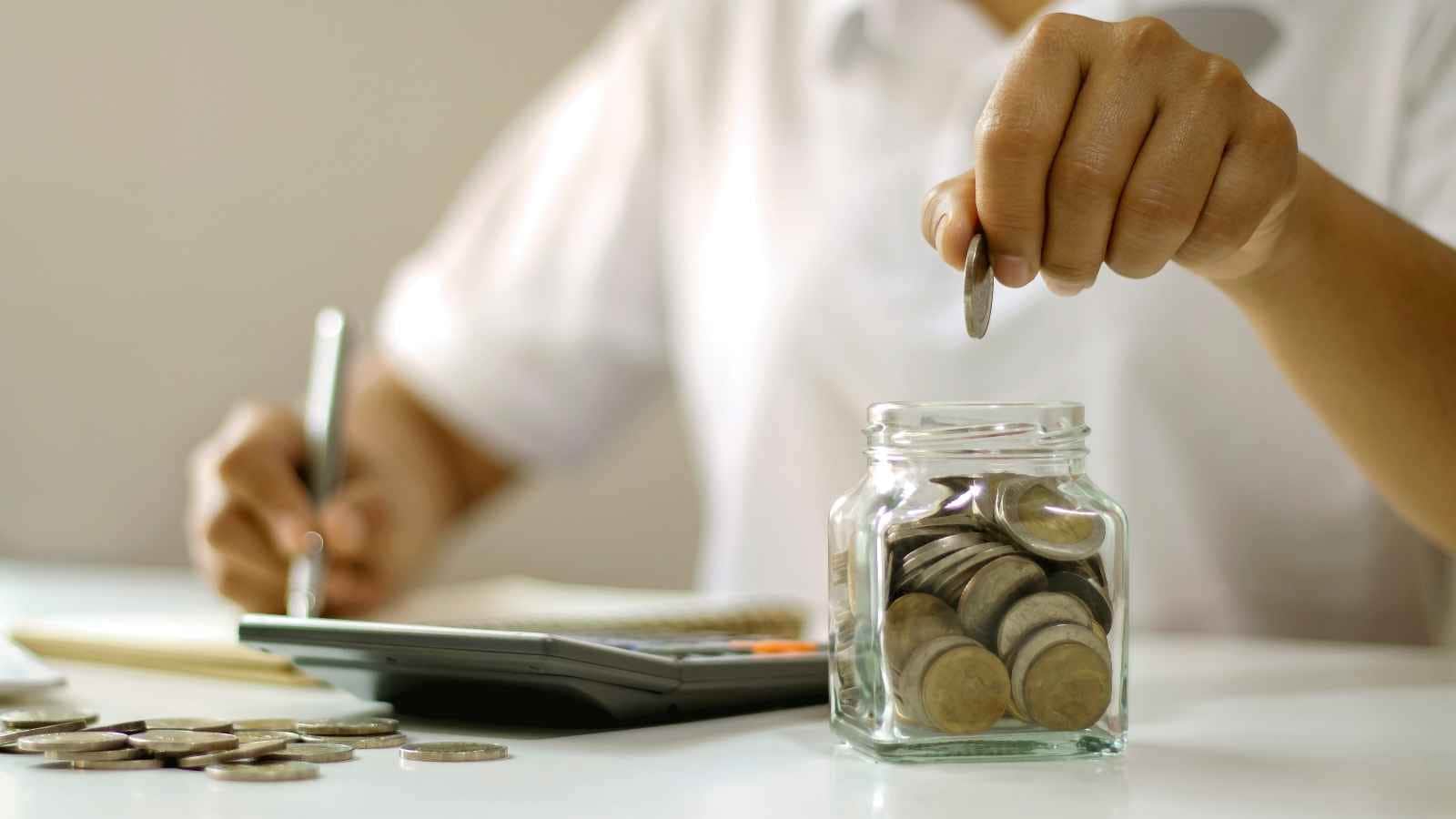 Instead of saving leftover funds at month-end, set aside a fixed amount immediately when salary arrives. Setting up automatic transfers to a separate savings account ensures your money is safely stored before daily spending absorbs it.