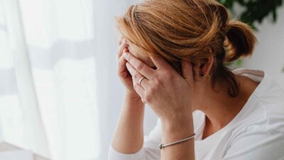 Explosive Head Pain? What Your Body Is Trying to Warn You! (Image: Canva)