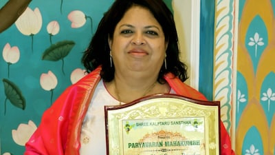 Nitu Joshi served as an Executive Producer on the Sanjay Dutt-starrer Vaastav. 