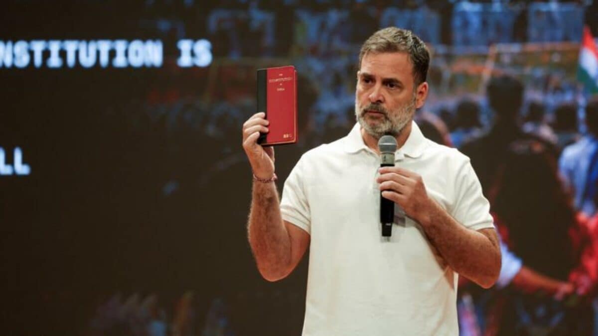 Rahul Gandhi Invites INDIA Bloc MPs for High Tea Amid Vote Theft Protest