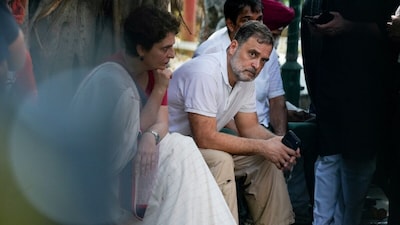 Congress MPs Rahul Gandhi and Priyanka Gandhi (File photo)