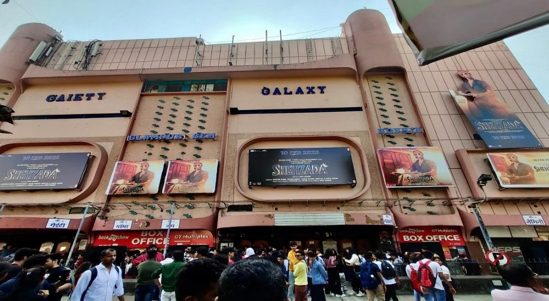 Bunking College, First Dates, First-Day Shows: Why Mumbai Could Never ...