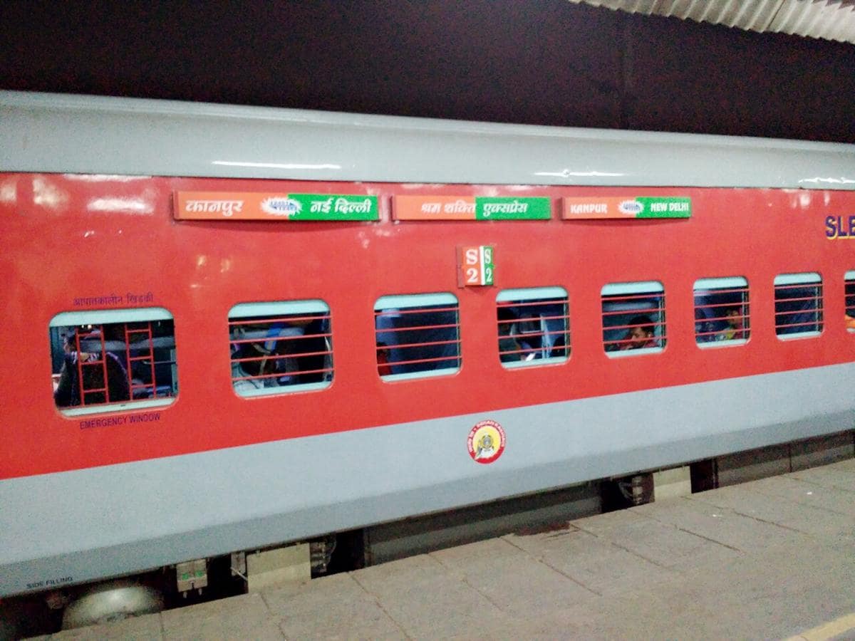 Railways announces over 100 special festival trains to handle festive crowds across high-demand routes, particularly towards UP and Bihar. Monitoring these newly added trains offers a strong chance of securing confirmed berths near festival dates.